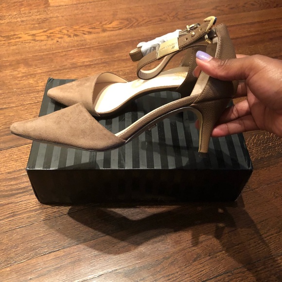 Taupe Kitten Heels - Picture 3 of 4